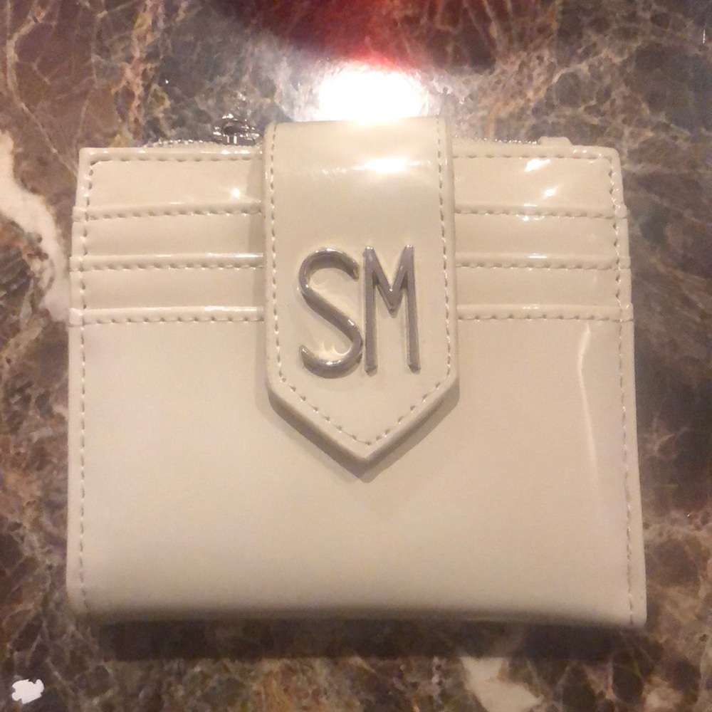 Steve Madden Brand new shiny cream classy wallet